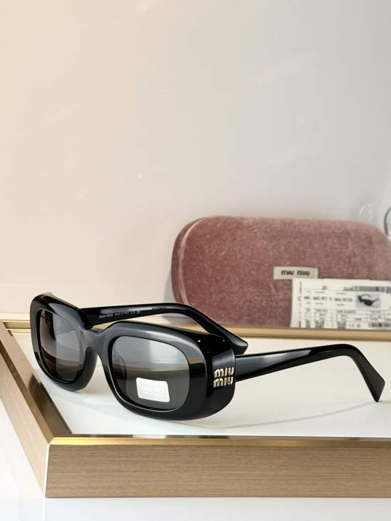 Picture of Miu Miu Sunglasses _SKUfw77893995fw